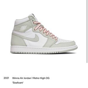 Womens’s Air Jordan 1 Retro High OG ‘Seafoam’.